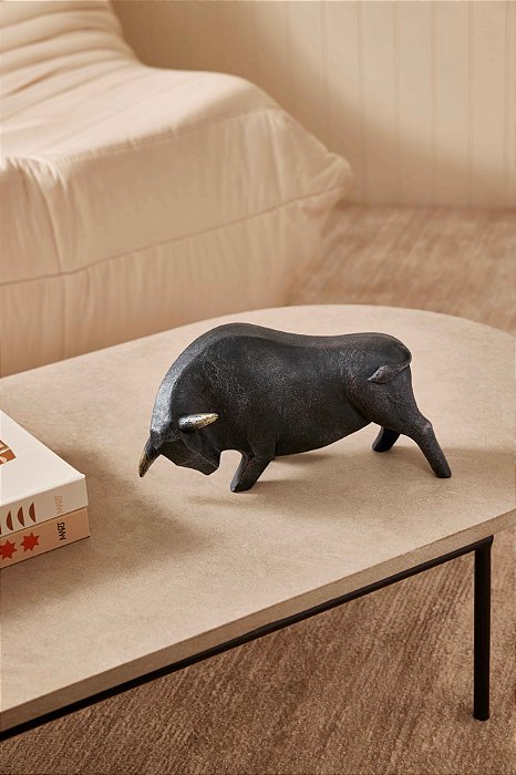 ESCULTURA TOURO EM POLIRRESINA - 16670