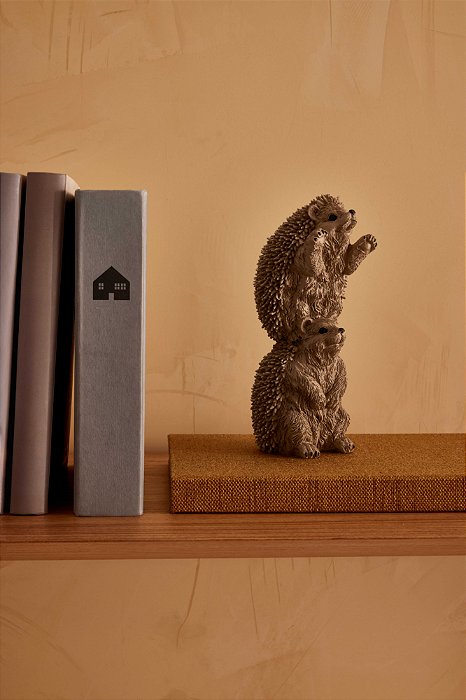 ESCULTURA OURICOS EM POLIRRESINA - 16675