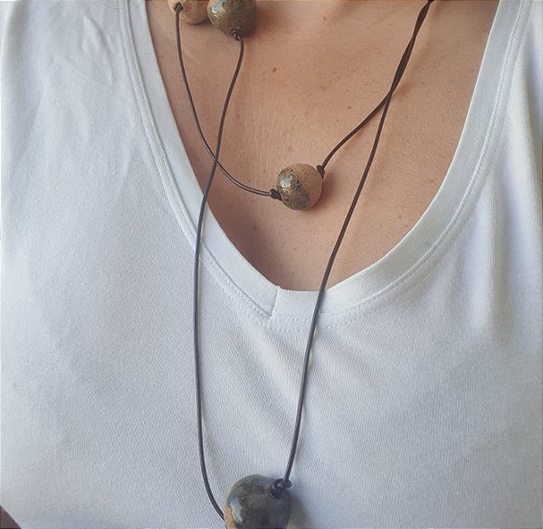 Colar de cerâmica Balangandã