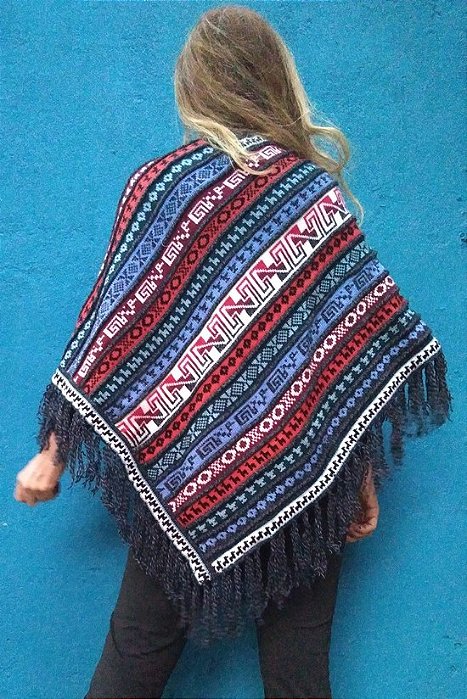 Poncho boho peruano color feminino