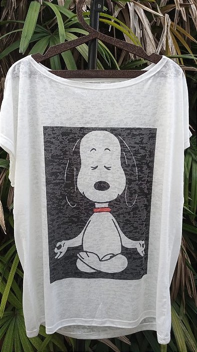 T-Shirts camiseta feminina mística yoga gato kombi filtro dos sonhos devore hippie.