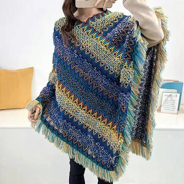 Poncho pala lã boho chic fechado