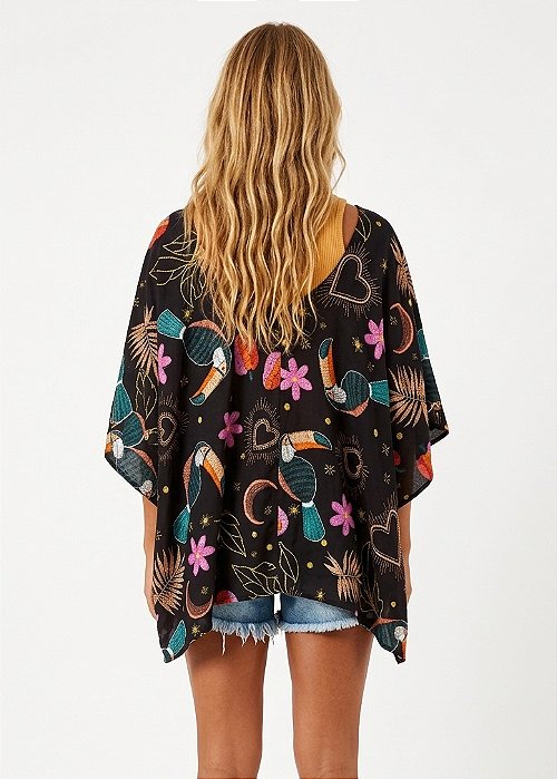 Quimono kaftan tropícal