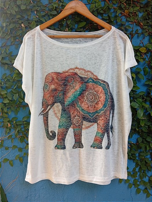 T-Shirts camiseta feminina mística yoga gato kombi filtro dos sonhos devore hippie.