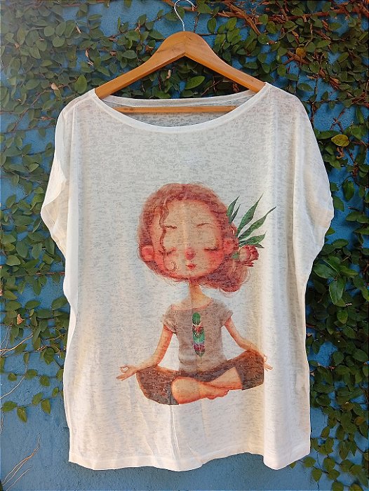 T-Shirts camiseta feminina mística yoga gato kombi filtro dos sonhos devore hippie.