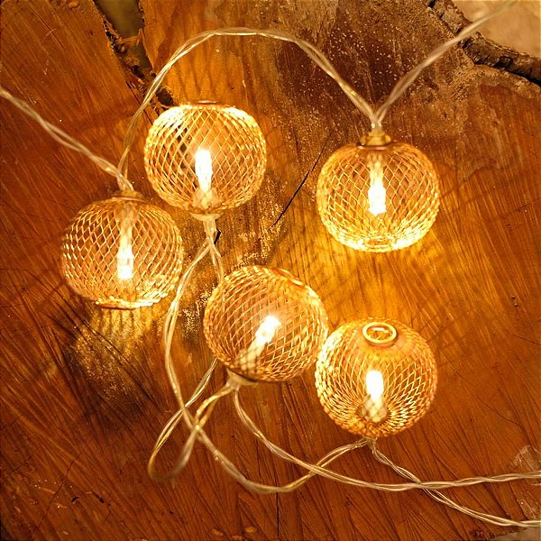 Pisca Pisca com 10 Leds Bolas Branco Quente Cordão Incolor 2 Pilha AA