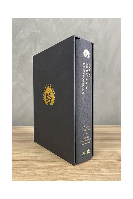 Bíblia De Estudo Da Fé Reformada - Capa Couro Legítimo Preto E Estojo