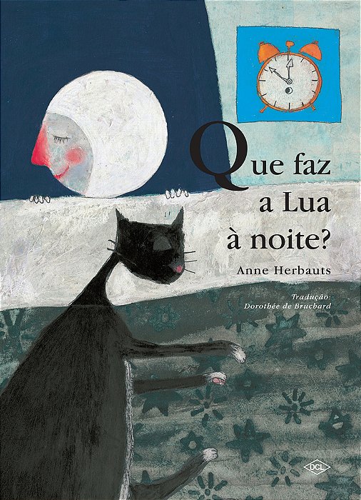 Que Faz A Lua À Noite