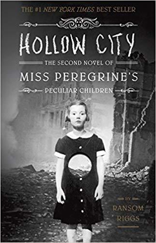 Hollow City - The Second Novel Of Miss Peregrine's Peculiar Children - Volume 2..-