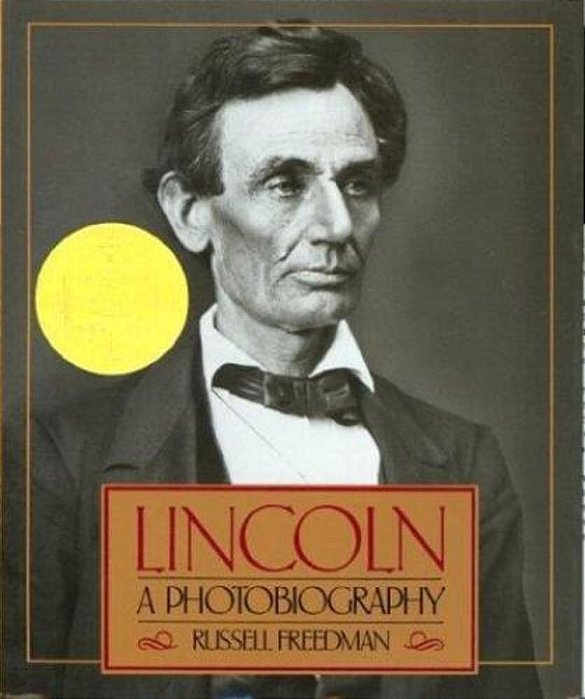 Lincoln: A Photobiography-..