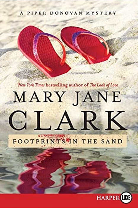 Footprints In The Sand: A Piper Donovan Mystery-..