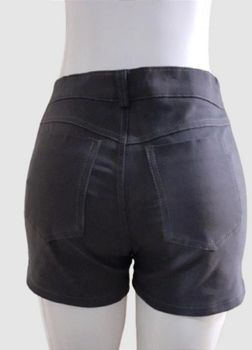 Short Sarja com Bolsos nas Costas Lavagem Escura tam 40