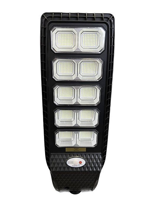 Luminária LED Pública 500W Solar IP66 INMETRO com controle e sensor.