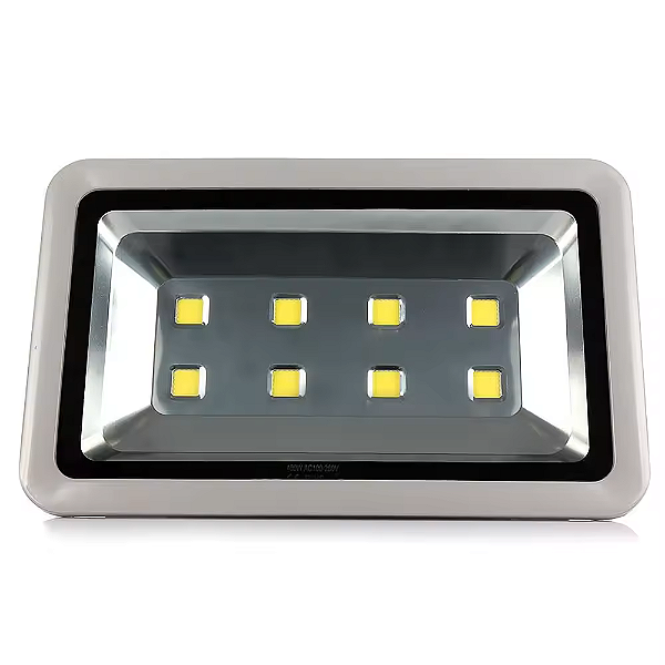 Refletor LED COB 400W Cinza 6500K branco frio IP66 bivolt.