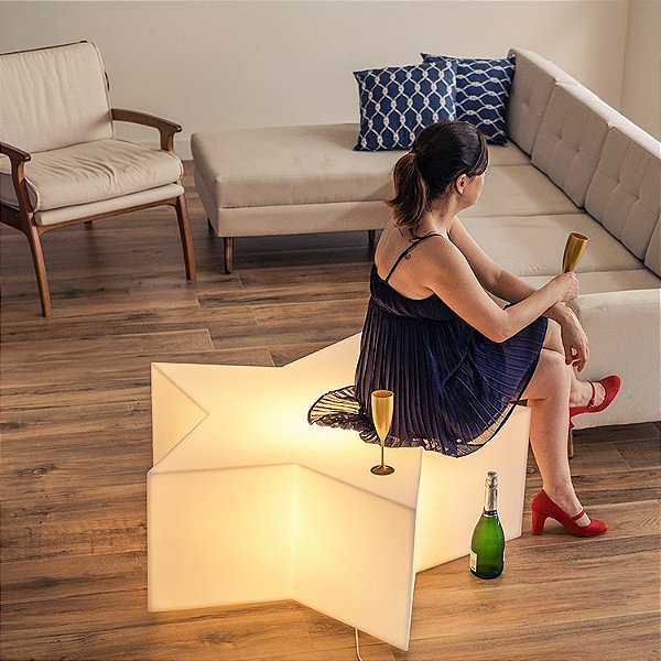Luminária Puff Estrela 42x92x92cm Polietileno Branco.