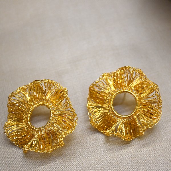 Brinco Flor de Jabô gold