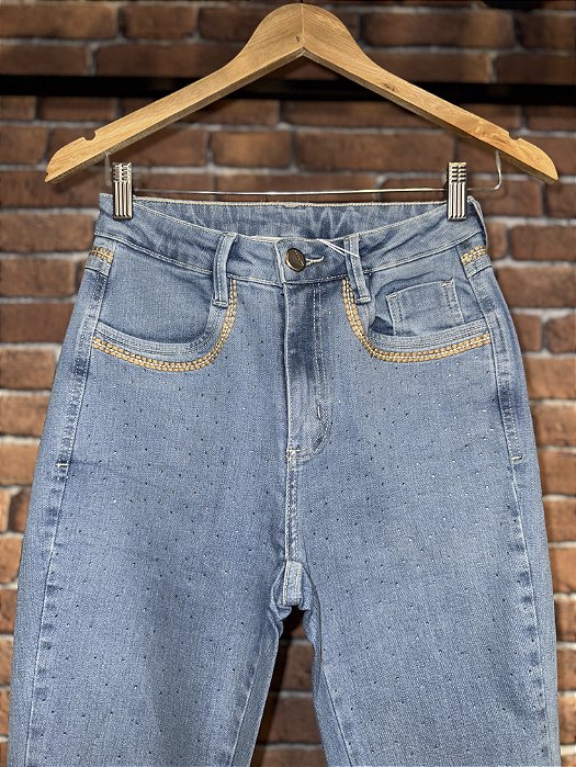 Calça Feminina Bordada Flare - Minuty