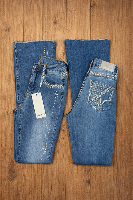 Calça Bordada Flare - Minuty