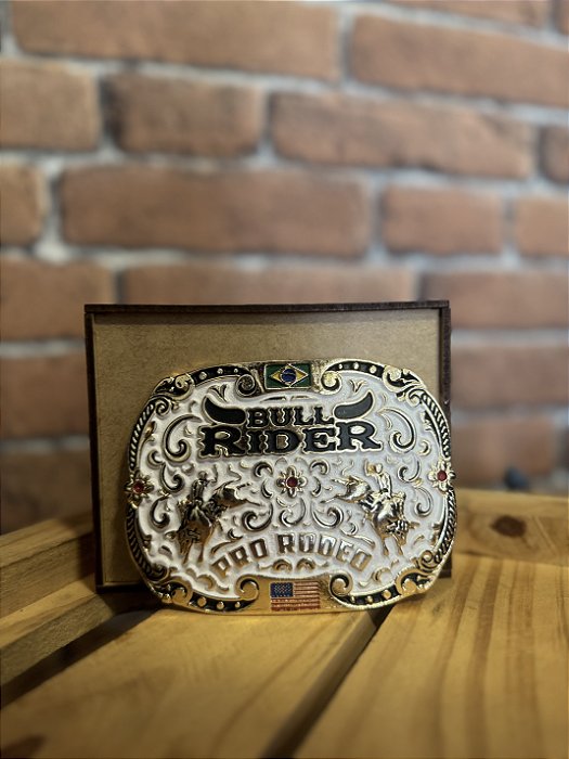Fivela Bull Rider