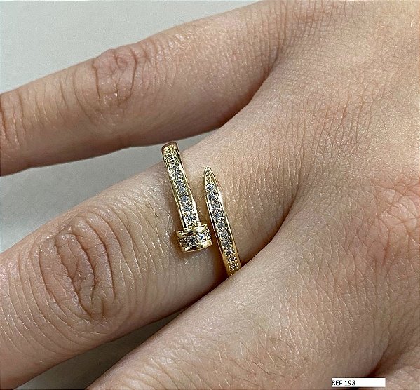 Anel modelo prego banhado em ouro 18k com zircônias