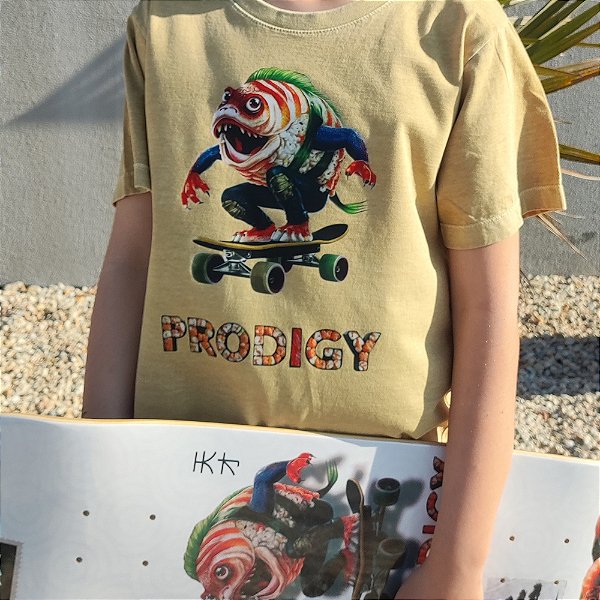 Camiseta juvenil estonada PRODIGY Sushi Monster