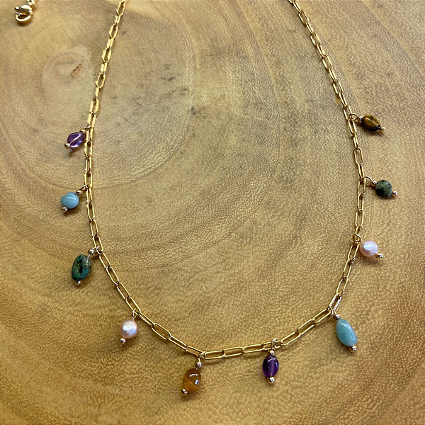 Colar mix mini pedrinhas naturais