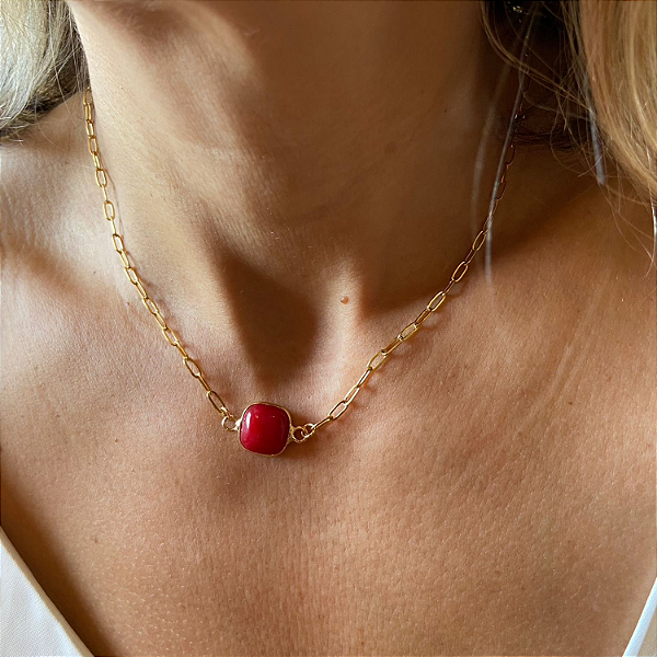 Gargantilha de Jade vermelha