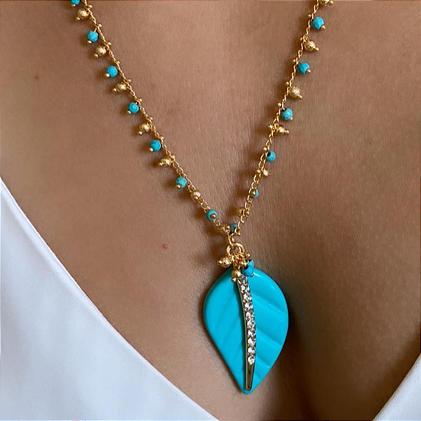 Colar de pena turquesa