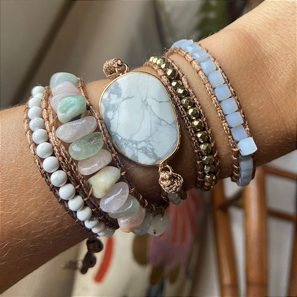 Pulseira 5 voltas de pedras naturais - Howlita branca