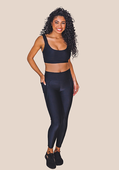 Legging Feminina Preta com Bolso Lateral