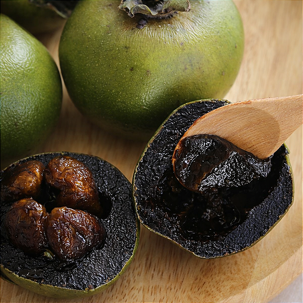 SAPOTA PRETA ou PUDIM DE CHOCOLATE (Diospyros nigra) - Muda com até 80 cm