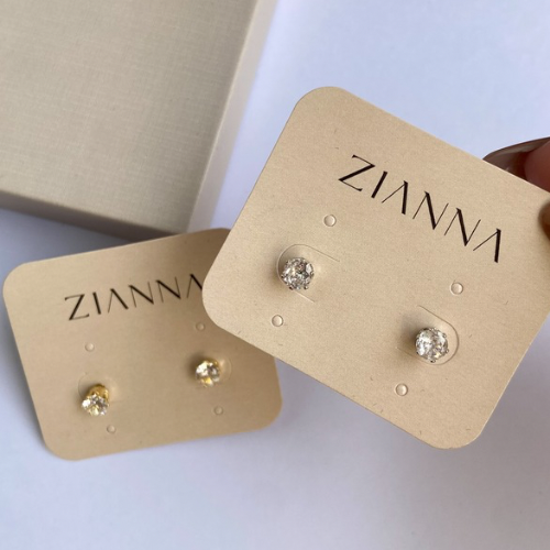 Brinco ponto de luz 5mm banhado a ródio