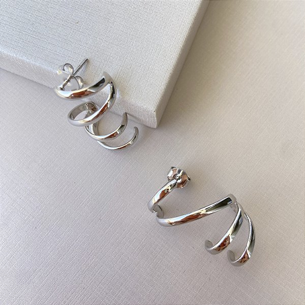 Brinco ear cuff maxi banhado a ródio