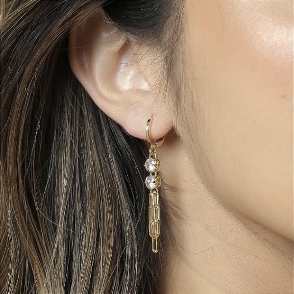 Brinco corrente com 2 zircônias banhado 18k