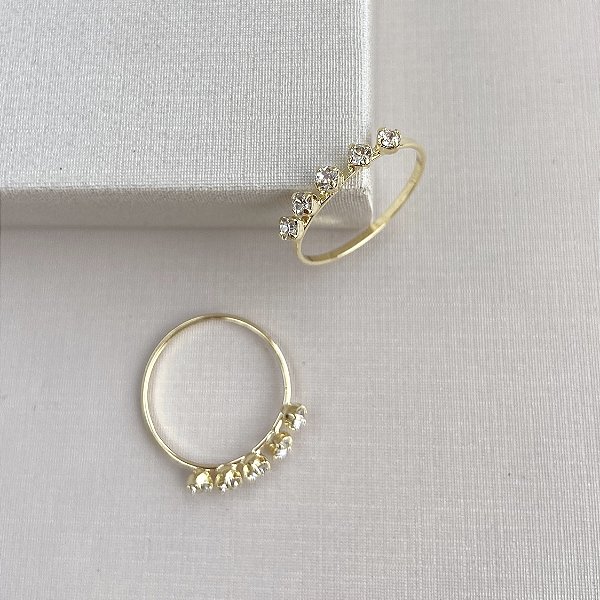Anel 5 zircônias banhado a ouro 18k