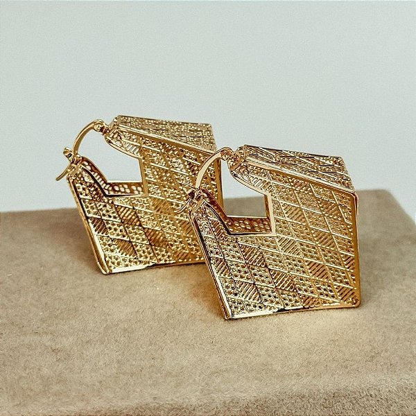 ARGOLA ABUDABI EM BANHO DE OURO 18 K