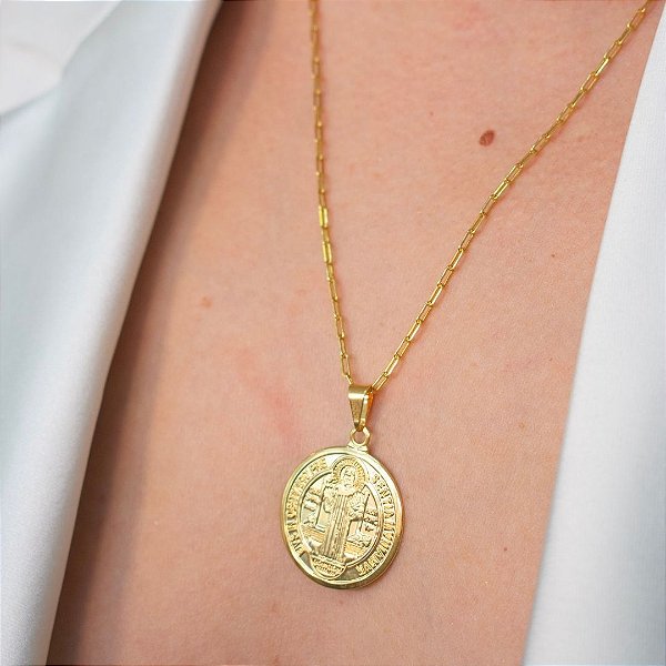 COLAR MEDALHA SÃO BENTO EM BANHO DE OURO 18K