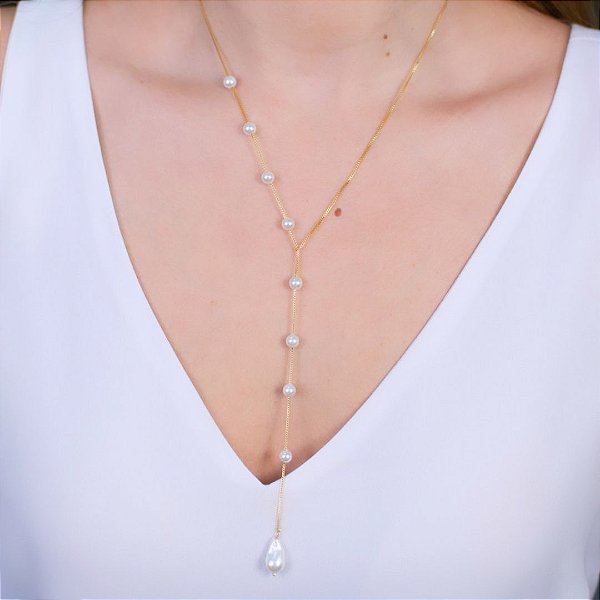 COLAR GRAVATINHA EM PEROLA SHELL