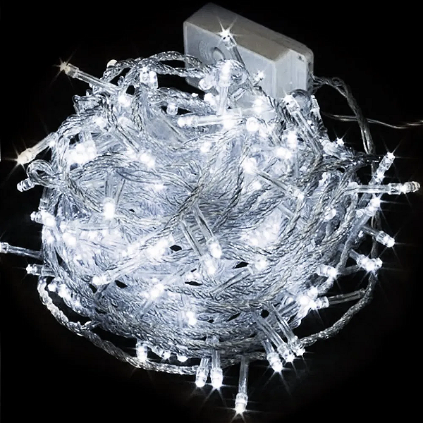 KIT 100 Pisca de Natal 50 Leds branco frio 8 Funções 5 Metros fio transparente bivolt.