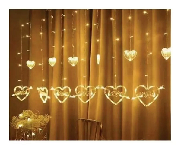 Cascata com 138 LEDs Branco quente com corações na ponta 8 funções tomada macho e fêmea 2,5 metros 220V.