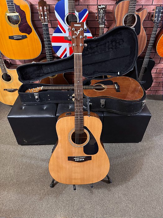 Yamaha folk elétrico FX310A regulado