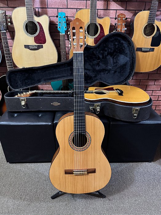 Violão Yamaha c40m regulado acústico nylon