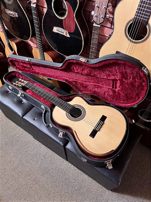 Violão Nylon Ct3 Samuel Carvalho inteiro sólido Pinho e jacarandá com hardcase