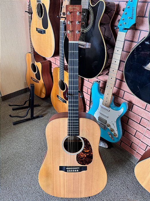 Violão Martin Custom X series folk elétrico fishman sonitone tampo sólido