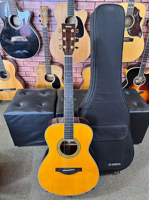 Violão Yamaha transacoustic Ls-ta com efeitos inteiro sólido