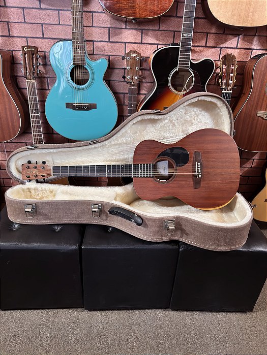 Violão Rozini Rx540 Custom Auditorium inteiro sólido elétrico com case