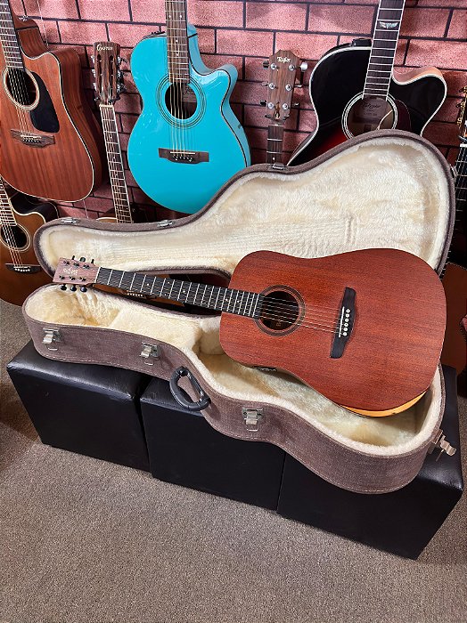 Violão Rozini rx340 todo maciço elétrico regulado com hardcase