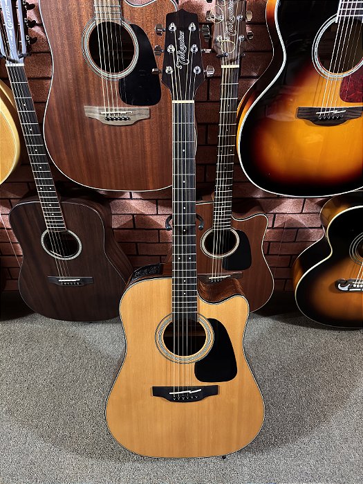 Violão Takamine folk GD30CE tampo sólido tp4td regulado