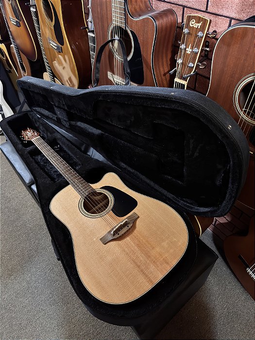 Violão Takamine japonês P2DC folk ct4bii regulado