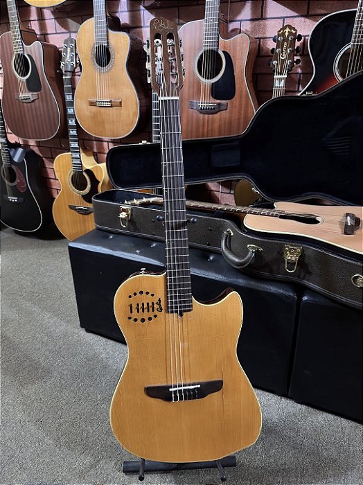 Violão Godin Duet steel com cordas de nylon flat elétrico